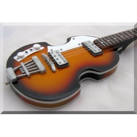 PAUL McCARTNEY Miniature Mini Bass Hofner Beatles