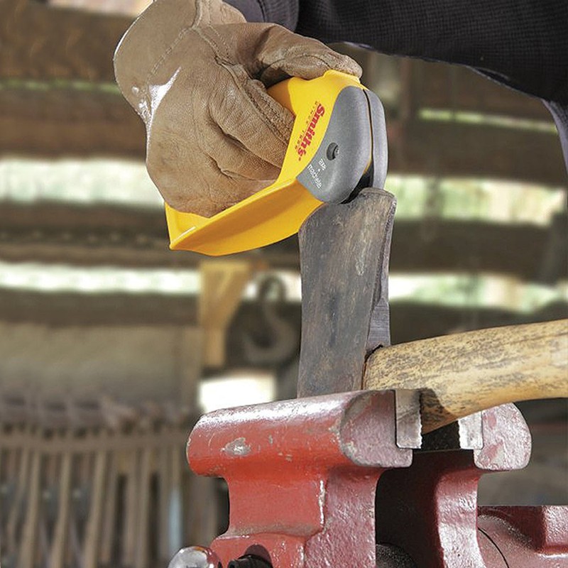 Smith's Consumer Products, Inc. 9001794 Smith'S Axe & Machete Sharpener