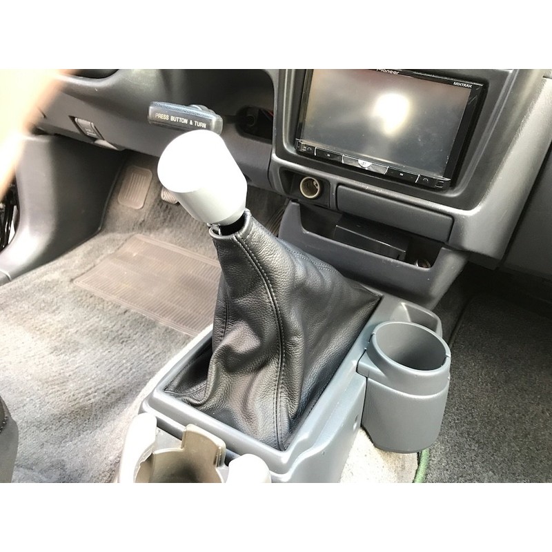 Toyota Tacoma 1995 – 04 Shift Cuff Installing Redlineg