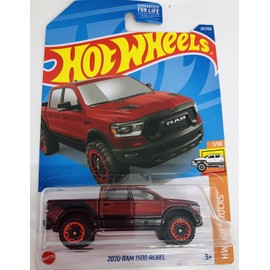 Hot Wheels 2022-2020 RAM 1500 Rebel - Rojo - HW Hot Trucks 1/10