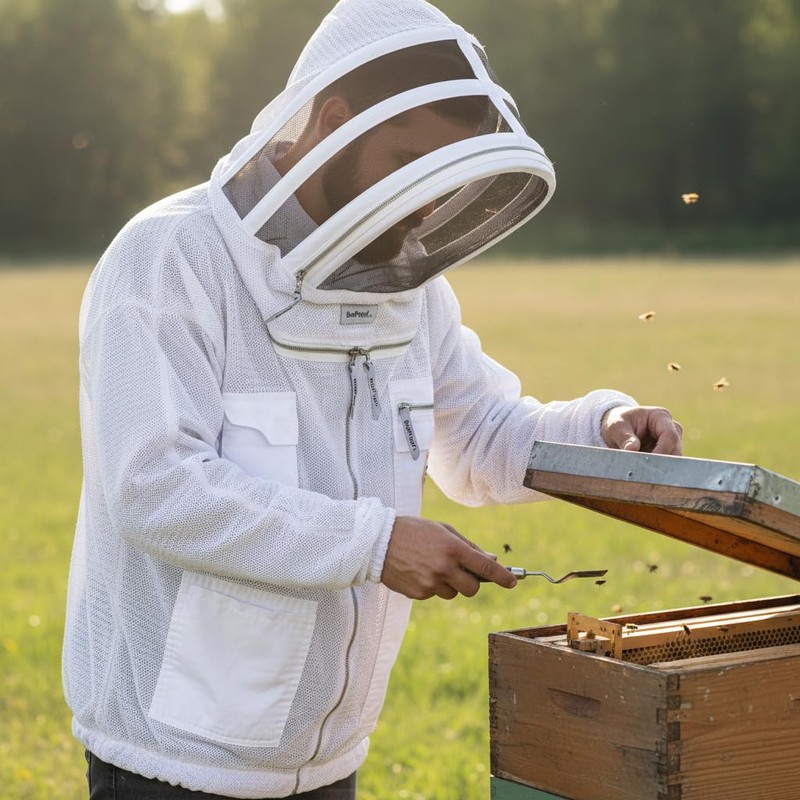 Bee Proof Beekeeping Jacket with Veil 3-Layer Ultra Ventilated Veil