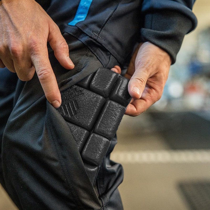 HAIX Knee Pads: Protects the knees and ensures comfortable working..One