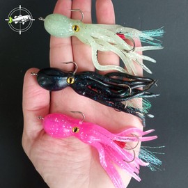 TACTICAL FISHING 3 Piezas - Kit con Tres Señuelos De Pesca Jig imitación Pulpo con Tres anzuelos y Peso Integrado. 22g c/u. Mar, Paya, Troleo, Casteo y más.