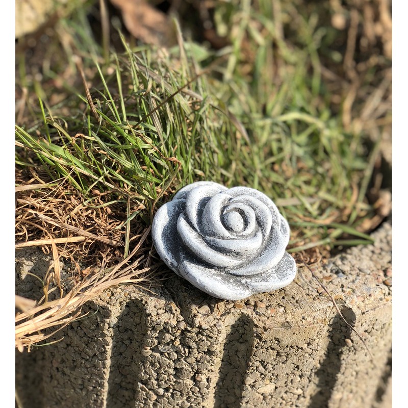 stoneandstyle Small Stone Blossom (2.5 x 7 x 7 cm)