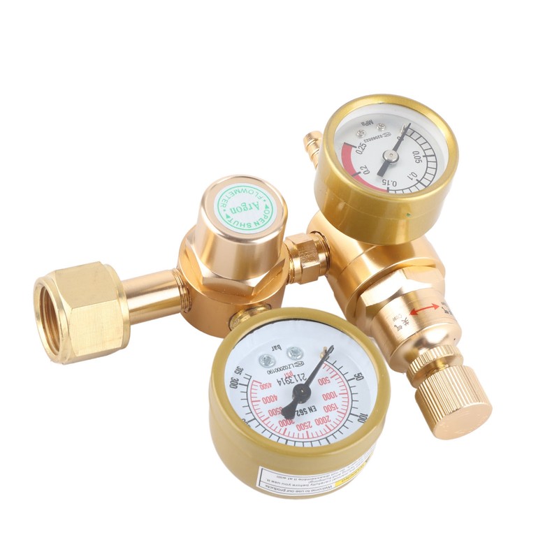 Argon CO2 Regulator 0 To 4500PSI CGA580 15/16in Female Thread