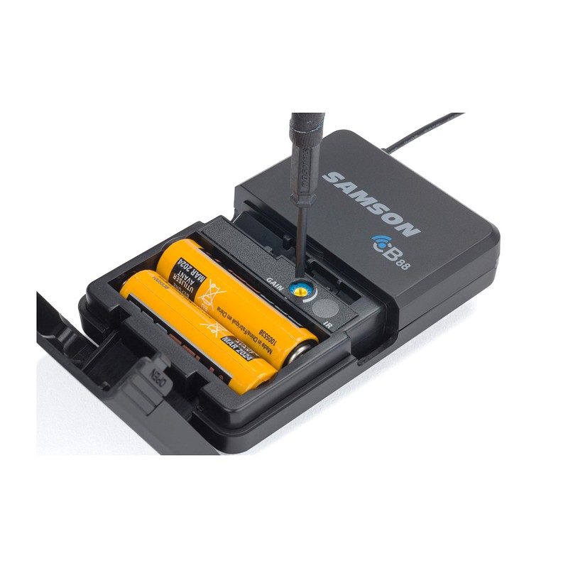 Samson Technologies Concert 88x Guitar Wireless System (D Band) (SWC88XBGT-D),