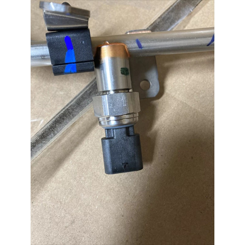Ford OEM Ford Replacement Fuel Pump Failure / Pressure Sensor