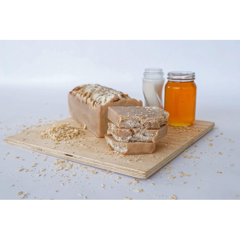 KIT 4 JABONES ARTESANALES AVENA LECHE y MIEL en BARRA