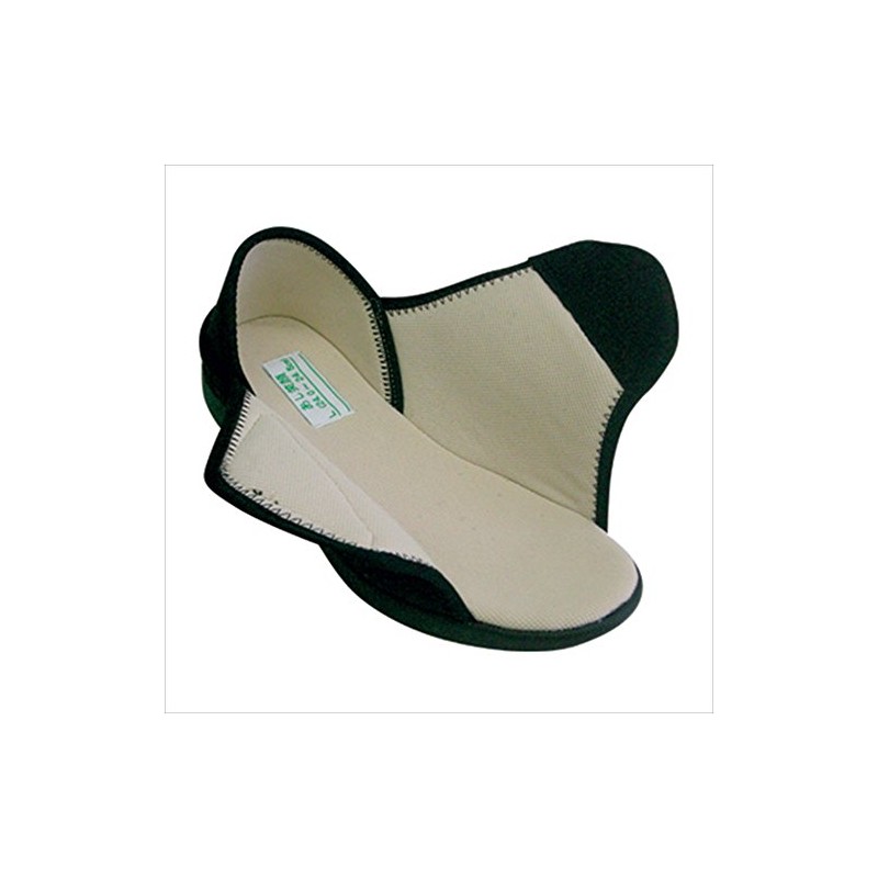 Cobes TioTio Tiotio Antibacterial "Ashi Smile (R)" Room Shoes with