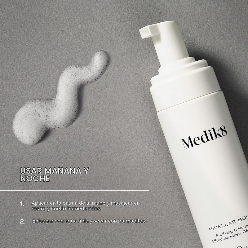 Medik8- Espuma Clarificante - Limpiador Ligero Exfoliante AHA y BHA