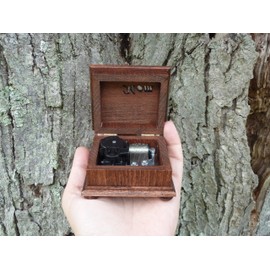 Birthday Gif for Mom, Custom made music box with Mom engraved on top, with your choice of color and song, great gift for Mother's day