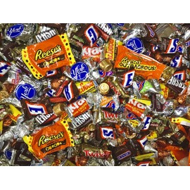 ULTIMATE Assorted Valentine's CHOCOLATE Candy Mix! (4 Lbs.) Fun Mega Variety! Individually Wrapped Minis, Bulk, FRESH & DELICIOUS Fun Size Assortment, Perfect Treat Mix for Gifts, Valentine's Parties & Exchanges, Parades & Piñatas!.