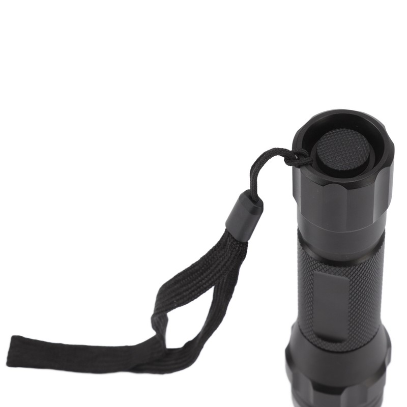 LED Flashlight White Light Battery Powered Aluminium Alloy Retractable Zoom