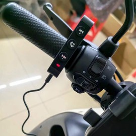 Phone Remote | Control Music Calls, Steering Wheel Remote Controller 5.0 | Wireless, Volume Control Phone Remote Button for Electric Vehicle Rider, Motorbike