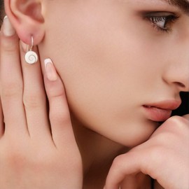 MadamLili - Silver Earring Set with Shiva Eye Shell - Genuine 925 Sterling Silver - Natural Jewelry - Operculum Round Maritime Jewelry Set - Handcrafted - Exclusive Jewelry Box.