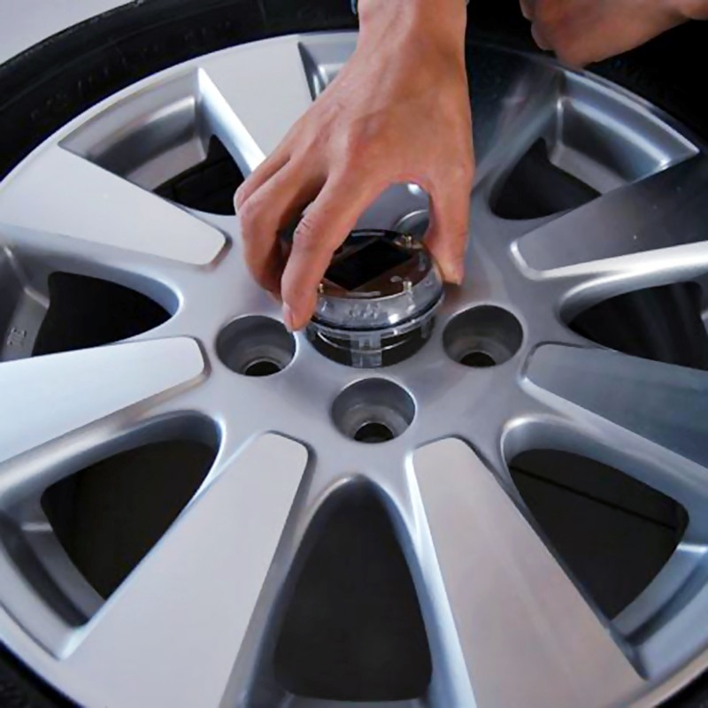 Solar Energy Auto Flash LED Car Wheel Hub Tire Tyre