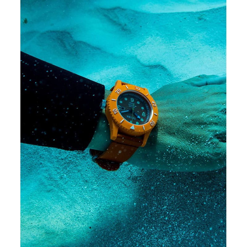 TRIWA TFO203-CL150512 Men's & Women's Time For Oceans Submarina Orange