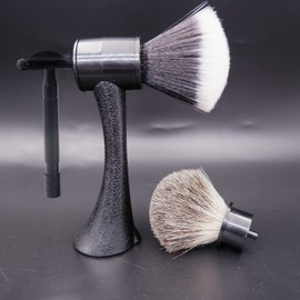 Kikc Juego de 2 brochas de afeitar hechas a mano con mango negro