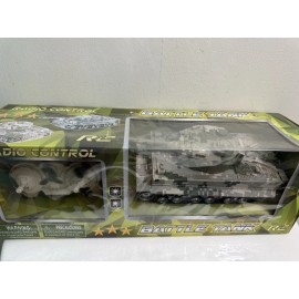 RC Remote Control High Speed Battle Tank Vehicle Lights Rotating Turret Kid Toys