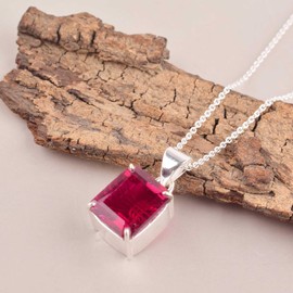 Red Garnet Quartz Crystals Pendant Necklace, Baguette Gemstone, Energy Healing Crystals, Birthday, Gift for Her, Gemstone Jewelry Long AAA+ Quality (D)