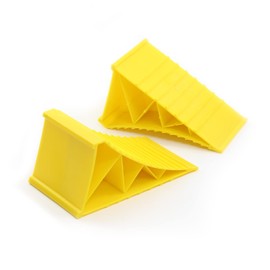XPOtool Wheel Chocks Trailer 2 Pieces up to 2 t Wheel Chocks Motorhome 220 x 125 x 100 mm for Tyres up to 125 mm Width, Yellow, Non-Slip