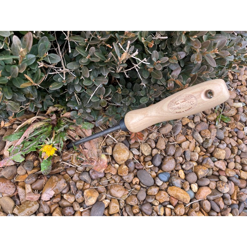 Tierra Garden Dewit Dandelion Weeder