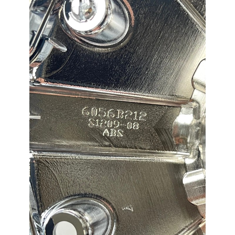 Dropstars Chrome Wheel Center Cap W/Spacer 6056B212 S1209-08 1284C61