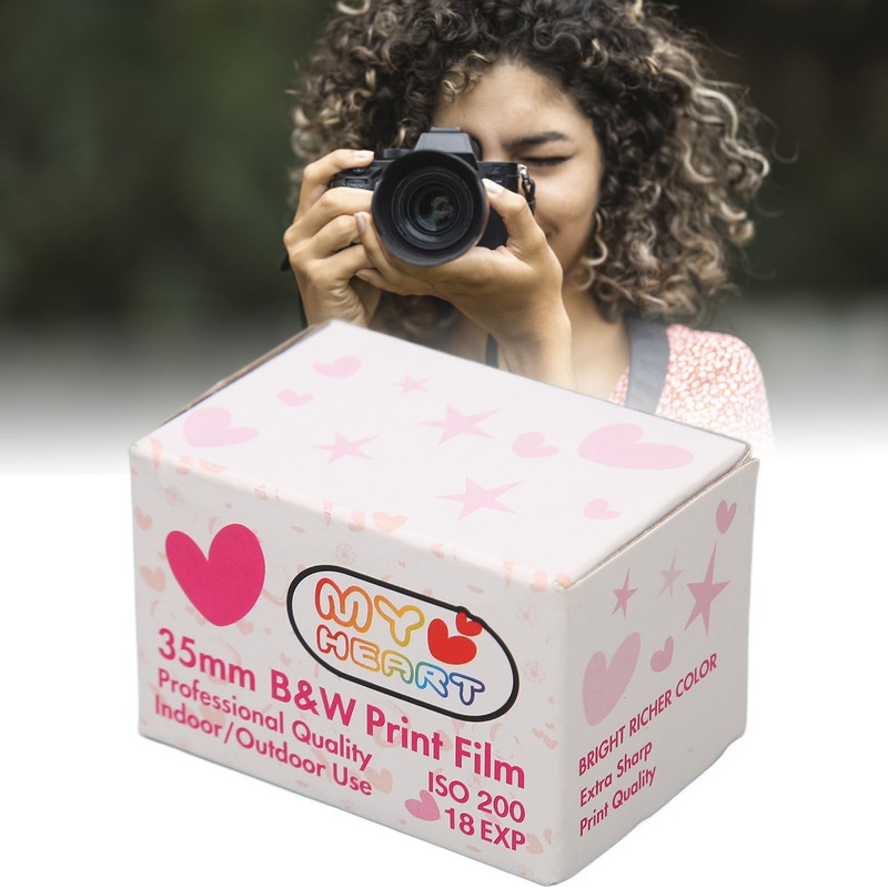 35mm Black and White Print Film ISO 200 HD Camera