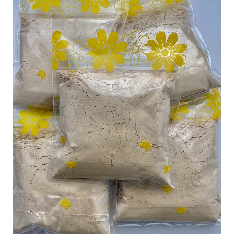 Roasted chickpea powder for Burmese salads (ကုလားပဲက်က္မႈန္႔စစ္စစ္)