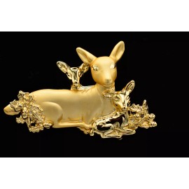 Danecraft Vintage Deer Pin Brooch Doe Brushed Gold Christmas Signed NOS 1980s