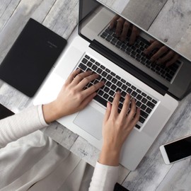 AT-A-GLANCE 760205-18 Weekly/Monthly Appointment Book/Planner, QuickNotes, January 2019 - December 2019, 4-7/8" x 8", Black (760205)