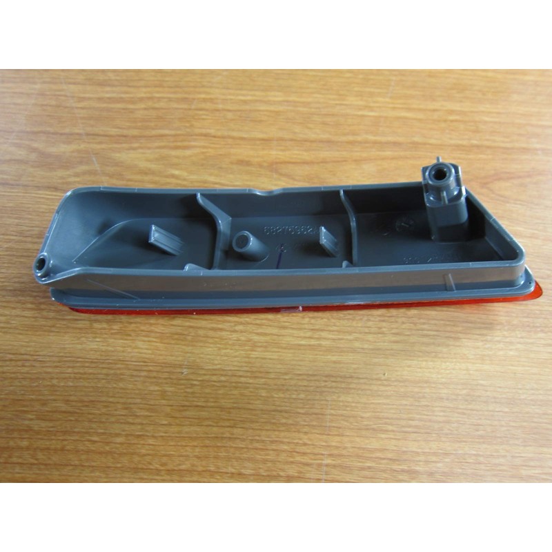 2019-2020 Jeep Cherokee Right Rear Fascia Reflector Bezel New Mopar
