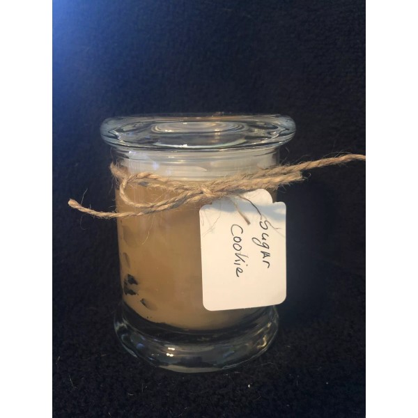 Jennyfer's Candles - Hand poured 12oz candle with the scent