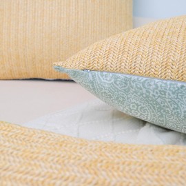 GLADTRAX Pack of 2, Decorative Throw Pillow Covers Woven Farmhouse Cushion Covers Soft Texture Couch Cushion Case for Couch Sofa Bedroom Living Room