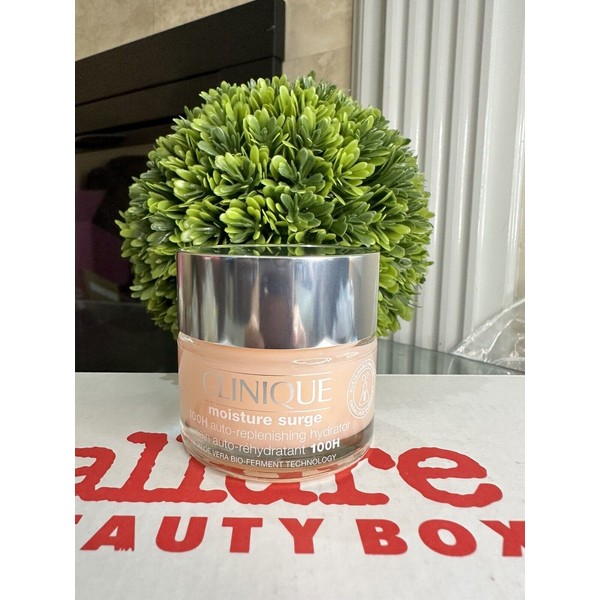 Clinique Moisture Surge 100h Auto Replenishing Hydrated 1.7 Ml. NWOB.