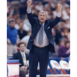 DEAN SMITH UNC TARHEELS 8X10 SPORTS ACTION PHOTO (G)