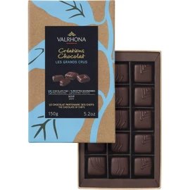 Premium Assortment of 15 Grand Cru ganaches from Valrhona-Grand Cru Manjari, Grand Cru Abinao and Grand Cru Macaé. For the ultimate chocolate lover. Wedding favor, gift, ultimate snack. 150g (1 pack)