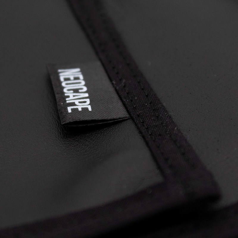 NeoCape Hairstop Collar