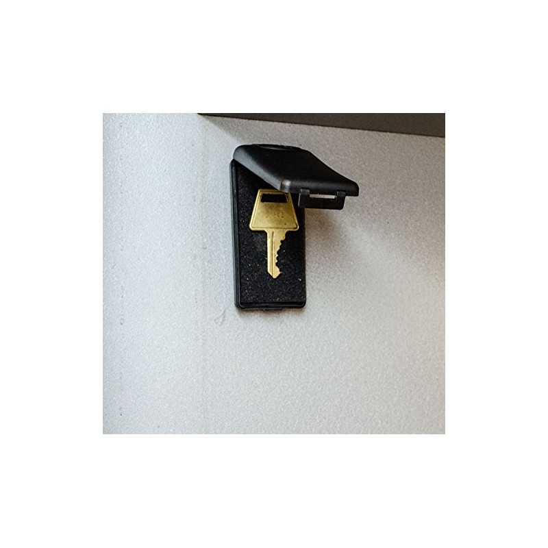 Custom Accessories 46061 Twin Set Magnetic Key Holder , black