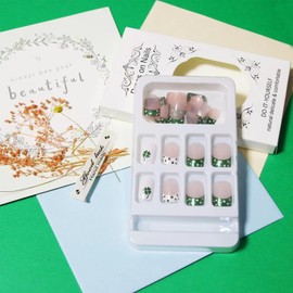 St Patrick's Day Press on Nails Short Square Fake Nails White Dots with Green Glitter Full Cover Tip Stick on Nails Shamrock Nude Nails Designs Glue on Nails Acrylic False Nails for Women DIY Irish