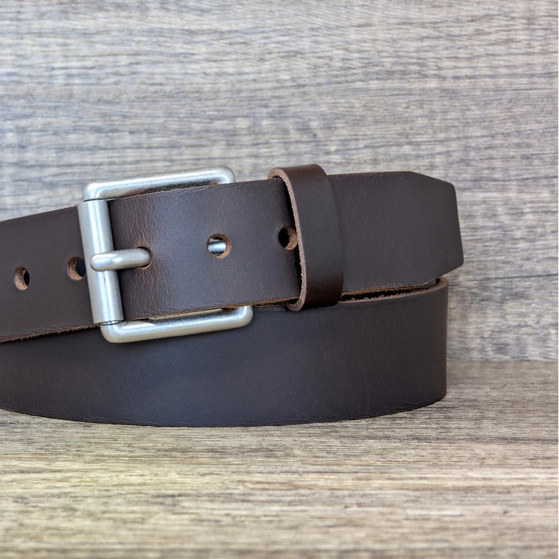 Ashford Ridge 38mm Full Grain Leather Belt with Roller Buckle,