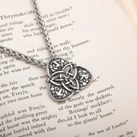 Norse American Viking Viking Celtic Trinity Knot Rune Stainless Steel Pendant Necklace