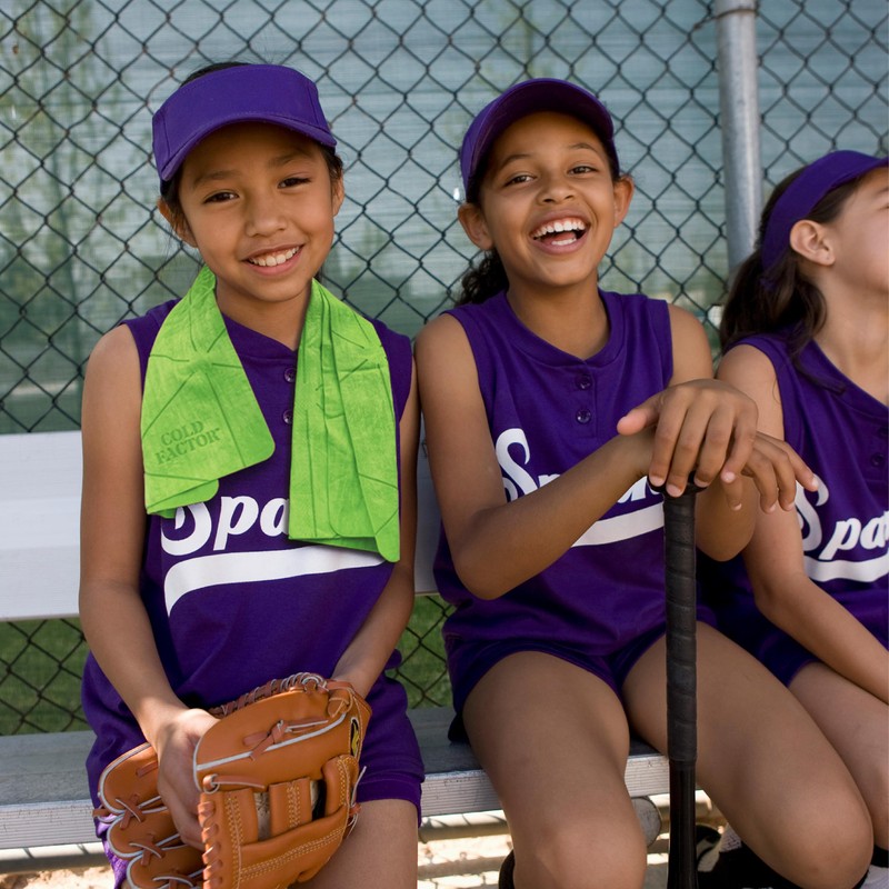 COLD FACTOR Premium Cooling Neck Towel 13" x 29.5" (Lime)