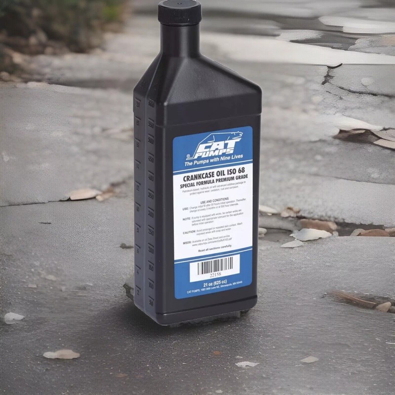 Cat Pumps Pressure Washer Pump Oil, 21 Oz. ISO 68