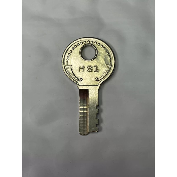 Corbin Vintage Corbin Luggage Key #H81, Steamer Trunk, Cabinet, Suitcase,