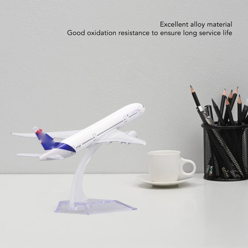 787 Airplane Model Alloy Home Decoration Precise Details Simulated Aircraft