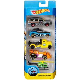 Hot wheels Toy Cars FYL21 Set of 5 Different Machines Wave Cravers Beach or Race Model Blister Pack of 5 Multi Models Collection Series