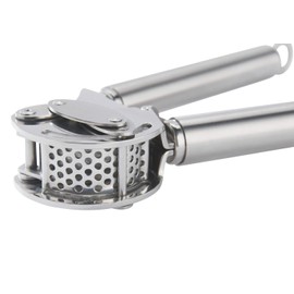 R?sle R?sle 12895 Stainless Steel Garlic & Ginger Press with Scraper for Effortless Mincing with Easy Cleanup, 13-inch