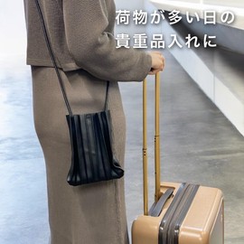 [mauve] [L size] pleated smartphone shoulder, beige