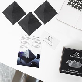 Heka Naturals Heka Naturals Unpolished Shungite Black Stone Pyramid Set | 8 cm - Desk Decor Shungite Stone - Chakra Stones Healing Crystals Meditation Pyramid for Negative Energy Protection